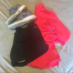 Nike Hot Pink Long Sleeve Athletic Top Size S